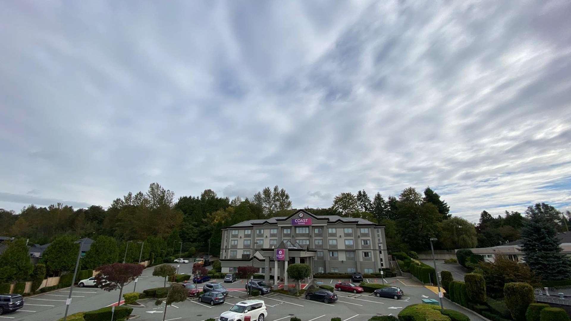 Coast Abbotsford Hotel & Suites Exteriör bild