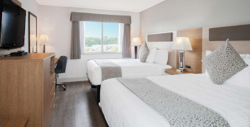 Coast Abbotsford Hotel & Suites Rum bild